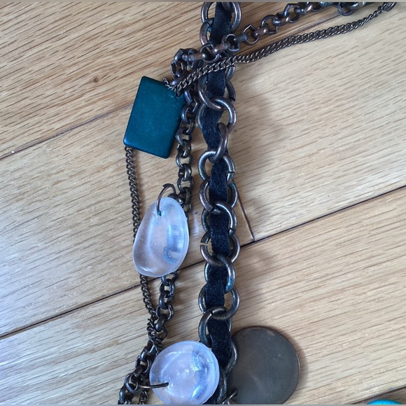 Cassis, Multi-strand necklace, leather and metal, turquoise embellishments - Picture 5 of 9